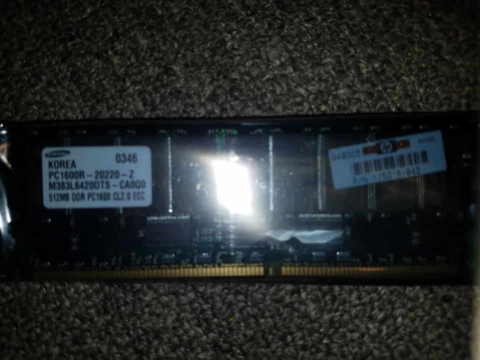 Memoria de servidor 175918-042 2x 512 MB = 1 GB Foto 1 de 1