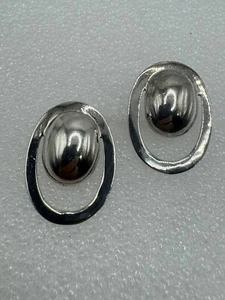 Aretes vintage de plata de ley estampados ovalados perforados 11 g - Imagen 1 de 7