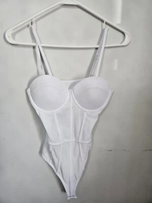 Reo Ria White Sleeveless Tank Top Round Neck Bodysuit Size XS New W1 - Image 1 of 4