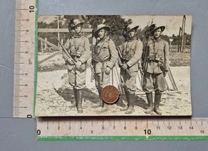 25/5/67)N1Foto 1919-33 Quattro Bersaglieri Uniforme Da Zara 1931 Ardito - Foto 1 di 4