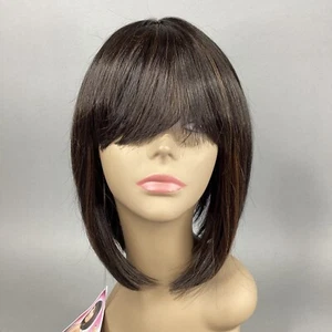 Peluca Bob Asimétrica Amina Black Highlights con Gorra Clásica Sintética Bang Heat Safe - Imagen 1 de 9