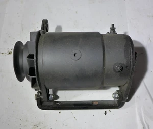 (D) 1949 Chevy Truck 6 Volt Generator, refurbished, WORKS - Picture 1 of 6