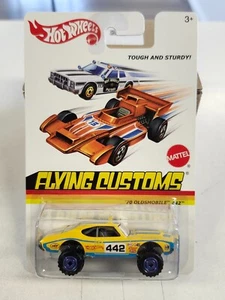 Oldsmobile 442 2014 Hot Wheels Flying Customs 1970 en amarillo - Imagen 1 de 3