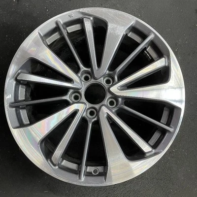 "Llanta de aleación de 18"" 2016-2018 Acura de carbón mecanizado RDX de fábrica 71837" Foto 1 de 4