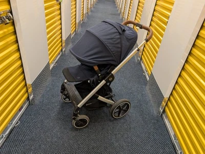 Cybex Balios S Lux Toddler & Baby Stroller: Silver Frame/Moon Black**Fast Ship** - Image 1 of 4