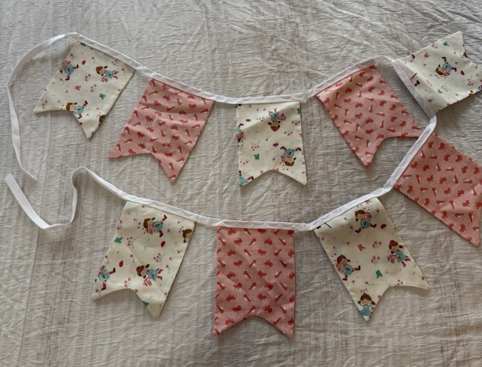 Tela Bunting Hecho a Mano Dormitorio Guardería Cumpleaños Baby Shower Vaquera Poni Rosa Foto 1 de 2