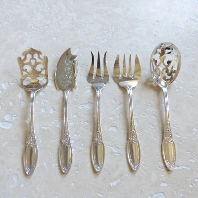 SERVICE A MIGNARDISES HORS D'OEUVRE ERCUIS modèle EMPIRE métal argenté Couverts - Photo 1/4