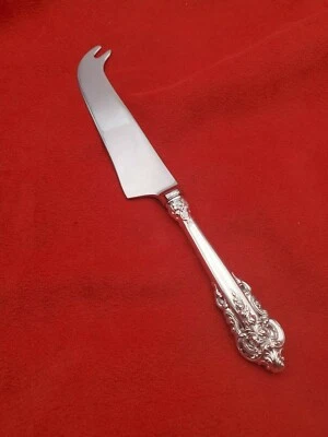 Cuchillo de queso Grande Baroque de Wallace con mango de ley hecho a medida HHWS Foto 1 de 4