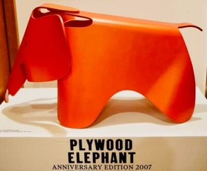 Vitra Charles and Ray Eames "Plywood Elephant" Figure 2007 Limited Edition NEW - Picture 1 of 10