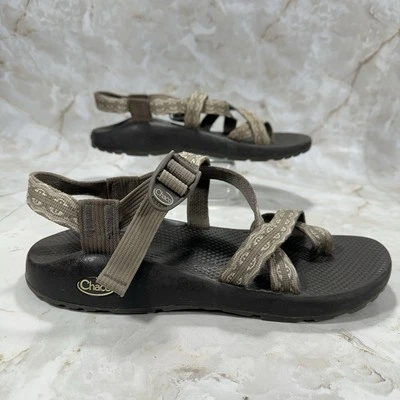 Sandálias femininas Chaco Z2 clássicas tamanho 11 caminhada conforto caminhada água ao ar livre em excelente estado usado - Imagem 1 de 4