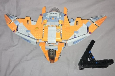 LEGO Marvel Super Heroes: Thanos Ultimate Battle & Thor’s Weapon Quest 76102 Lot - Image 1 of 3