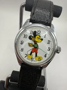 VINTAGE BRADLEY SWISS MADE MEN'S MICKEY MOUSE WATCH 32MM RUNNING - Picture 1 of 16
