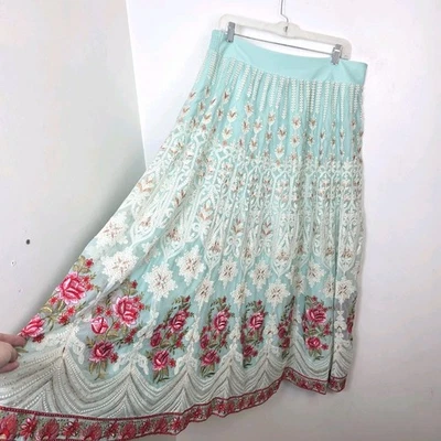 Maxi Falda Analisa Lentejuelas Bordadas Floral Azul Blanco Rojo Envolventes Suave XL Foto 1 de 4