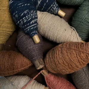 Neza Studio Natural plant dyed cotton thread for embroidery and sashiko stitichi - Picture 1 of 25