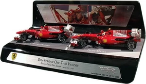 1:43 HOT WHEELS Racing - 80th Ferrari One - Two Victory - Bahrain GP 14.03.2010 - Imagen 1 de 2
