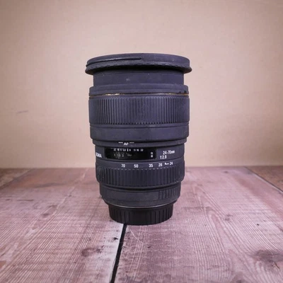 Sigma  24-70mm F2.8 EX DG Zoom Lens Canon Fit - Fungus - Image 1 of 4