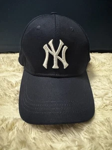 Gorra de los Yankees de Nueva York con correa trasera azul blanco logotipo de Nueva York MLB BWM Global - Imagen 1 de 8