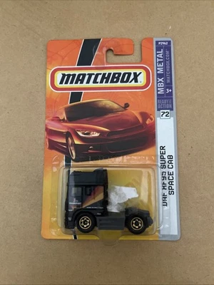 MATCHBOX DAF XF95 SUPER SPACE CAB BLACK LONG CARD 2009 - Image 1 of 2