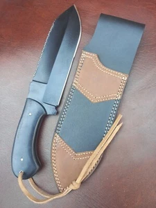 CUCHILLO BOWIE DE CAZA RECUBIERTO NEGRO ACERO AL CARBONO HECHO A MANO PERSONALIZADO 13" MANGO DE HUESO - Imagen 1 de 6