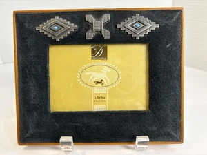 Decorative Trends Photo Frame Southwest Western Black Suede Wood Conchos 3.5”x5” - Picture 1 of 6