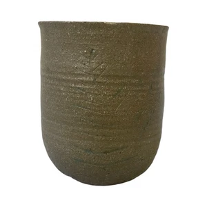 Vintage Pottery Wall Pocket Vase - Picture 1 of 4