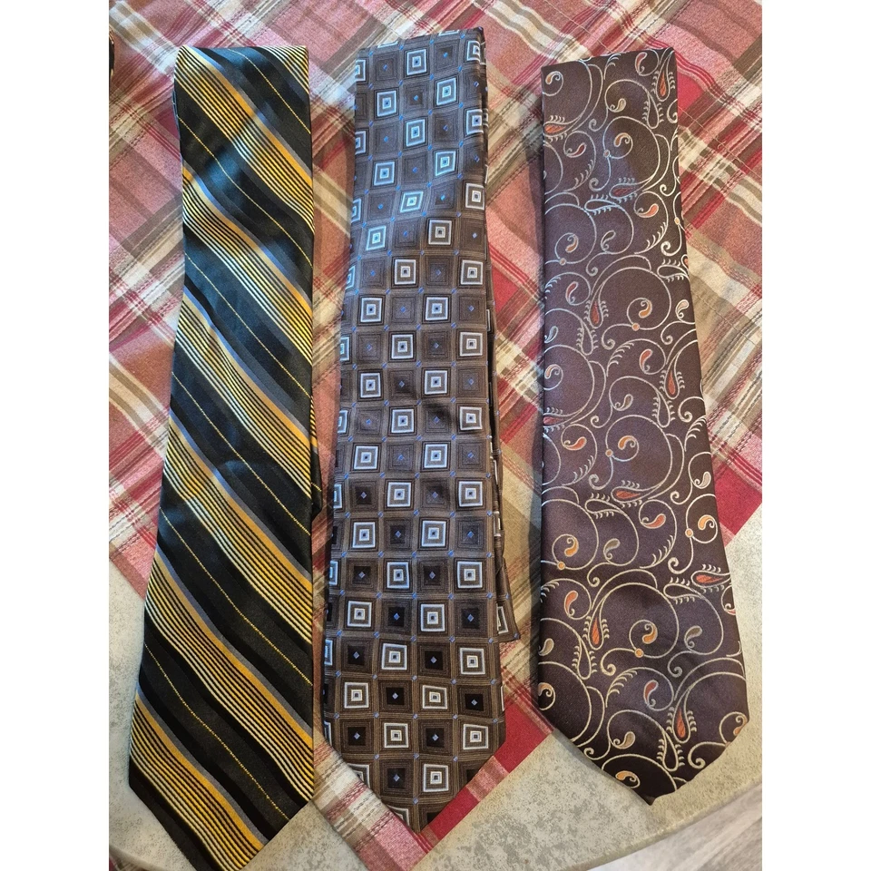 Комплект галстука: Van Heusen, Joseph Abboud, Croft & Barrow - в полоску и с узором - Изображение 1 из 4