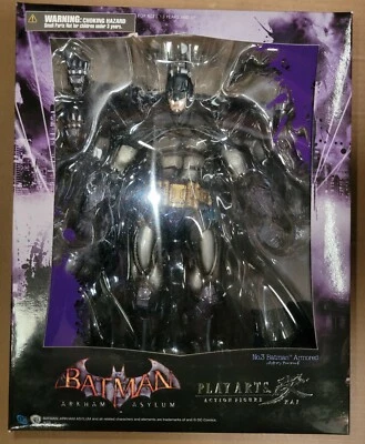 *ARTÍCULO ABIERTO* DC Comics Batman Arkham: Armored Batman Play Arts Kai Figura de acción Foto 1 de 4