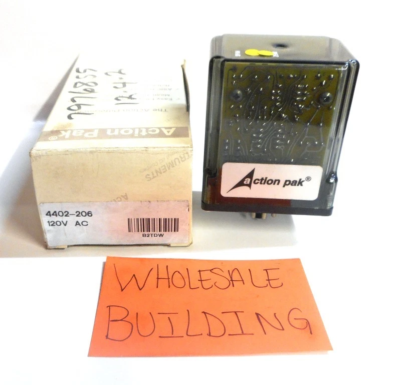 ACTION PAK, MATH FUNCTION MODULE, 4402-206, 120 VAC, 11 PIN, OCTAL BASE - Image 1 of 4
