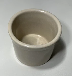Vintage R.R.P. Co.Roseville Ohio 1 Pt Low Undecorated Crock  - Picture 1 of 11