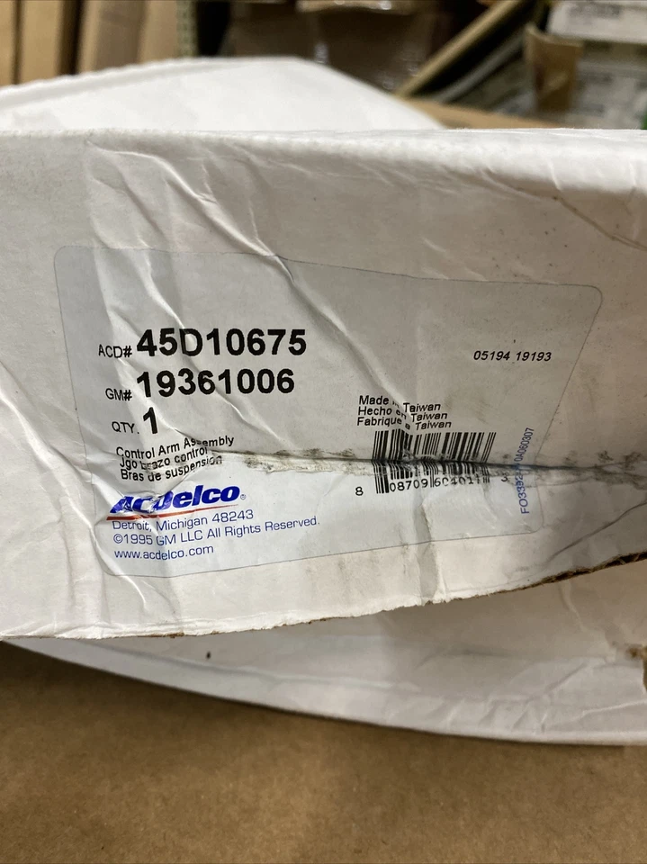 Brazo de control de suspensión ACDelco 45D10675 GM 19361006 Foto 1 de 4