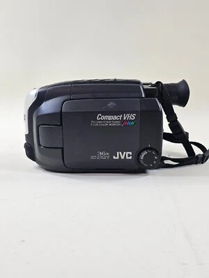 Broken JVC GR-AXM40U Compact VHS Camcorder - Image 1 of 4
