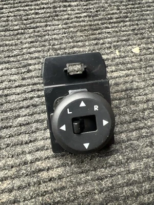 Dorman Door Mirror Switch , PN# 901-910 - Image 1 of 4