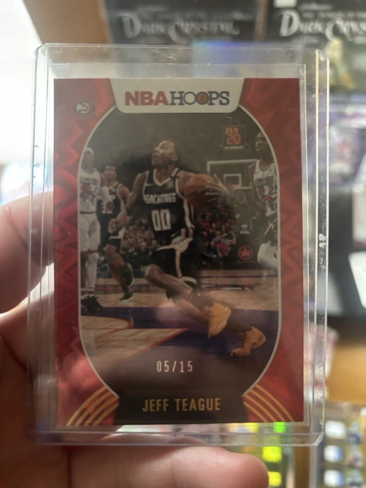 Panini NBA HOOPS 2020-21 Jeff Teague #128 Red Explosion/15 Foto 1 de 2