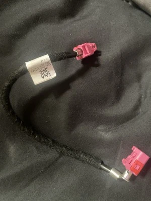 CARGADOR DODGE RADIO ANTENA CABLE CABLE CABLE CABLE ARNÉS OEM 2018 - 2023 Foto 1 de 4