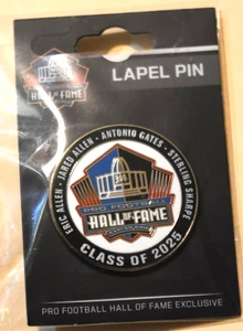PRO FOOTBALL HALL Inductee Class 2025 Anstecknadel (1,50" Durchmesser), neu/versiegelt & Flyer - Bild 1 von 6