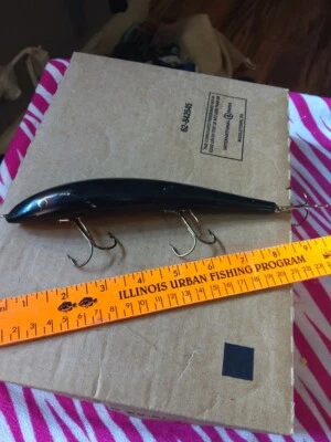 Isca Jeekbait 8 polegadas madeira preta desconhecida - Imagem 1 de 4