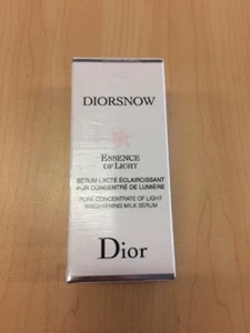 Dior -Diorsnow Essence of Light Pure Concentrate of Light Brightening Milk Serum - Picture 1 of 6