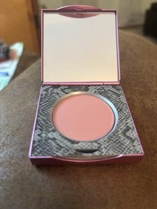 Mally- Blush - Rosette - 0.13 OZ - Picture 1 of 5