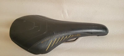 Sillín Fizik Nisene HP Wing Flex Road MTB - negro - usado Foto 1 de 4