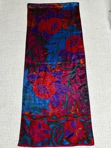 Bufanda floral bohemia enrollada a mano multicolor de seda bohemia 54" X 10" - Imagen 1 de 7