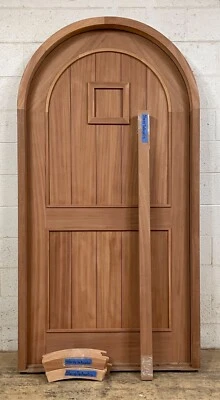 Castillo de puerta maciza de caoba rústico hierro elige el tamaño libro de cuentos bar clandestino Foto 1 de 4