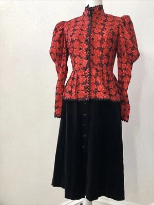 1970s vintage dress. Mid-length, Mutton Sleeves, High Neck, Cotton/Velvet, Sz 11 - Image 1 of 4