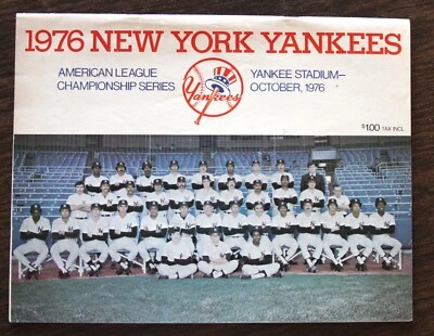 1976  New York Yankees Scorebook & Magazine b* - Excellent Condition - Unscored - Image 1 of 4
