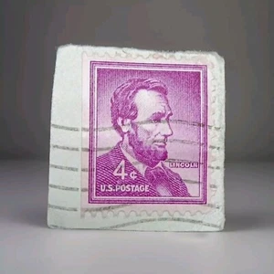 Abraham lincoln 4 cent stamp purple very rare Used. - Picture 1 of 4