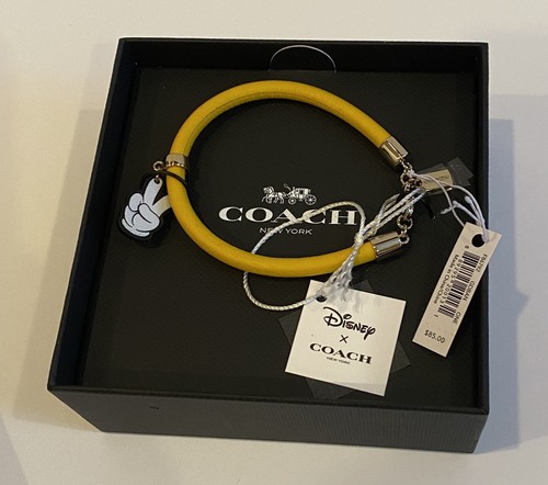 NUOVO BRACCIALE DISNEY X COACH TOPOLINO PELLE GIALLO SEGNO DI PACE CHARM NUOVO CON ETICHETTE AUTENTICO