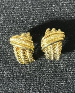 Vintage 14K David Yurman Yellow Gold 3 Cable Shrimp Omega Back Earrings 21grams - Picture 1 of 8