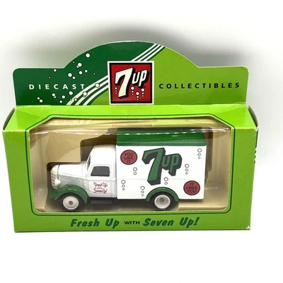 Camión de reparto vintage Lledo Days Gone 7-Up 1950 Bedford 30 CWT NUEVO EN CAJA COMO NUEVO Foto 1 de 4