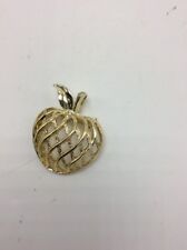 Vintage Gerry gold tone apple pin V218