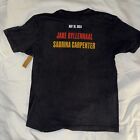 SNL Saturday Night Live grande saison 49 chemise de menuisier Jake Gyllenhal Sabrina