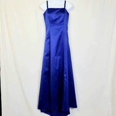 Onyx Nite Women’s Size 4 Royal Blue Formal Evening Gown Strappy Open Back Made i - Image 1 of 4